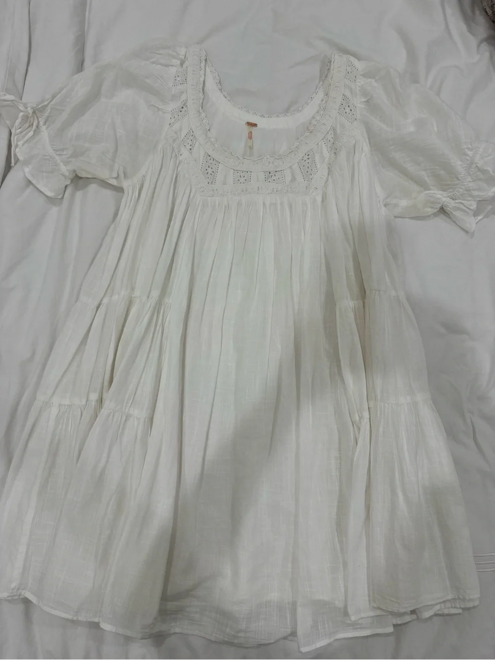 Free People Cream Eyelet Peasant Top - Picture 2 of 4